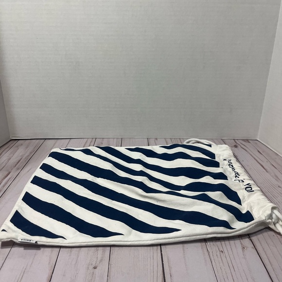 Vans Custom Made For You Drawstring Bag - Picture 2 of 9